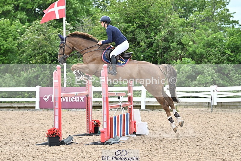 240523A-125536-01835 - Cls 4 Snr 1.20m Open