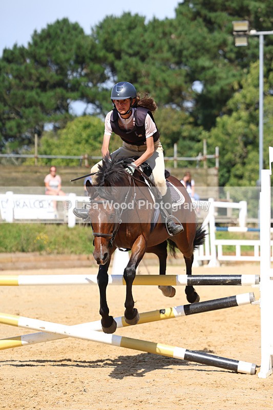 3E7A1537 - Class 10: 90cm open