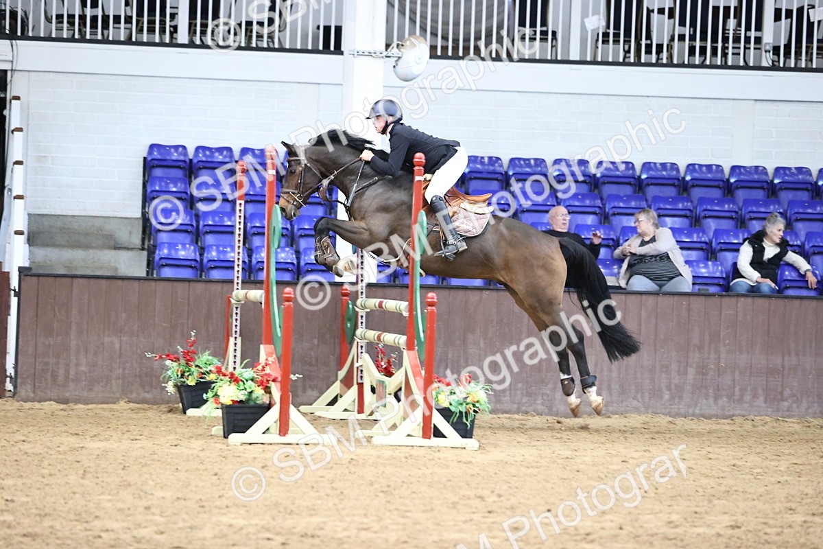 SBM_001574 - Class 4 - Senior Newcomers - 1.10m Open