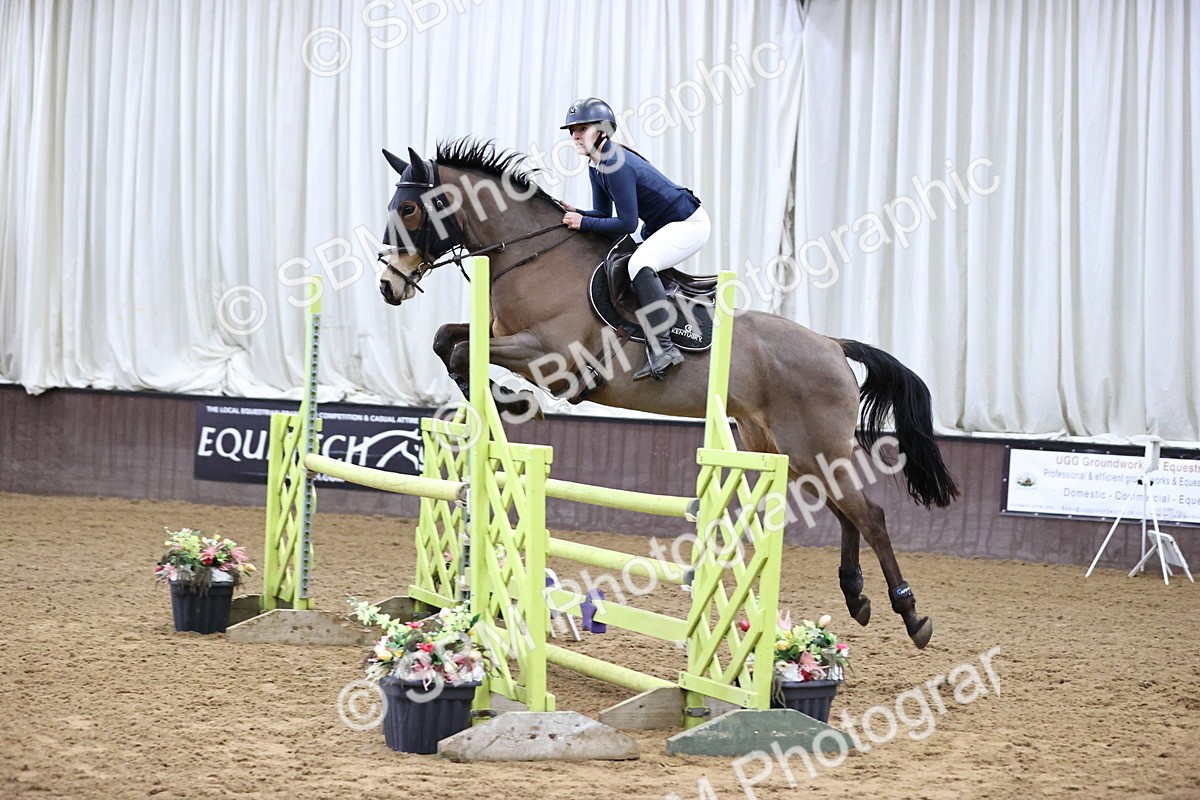 SBM_001582 - Class 4 - Senior Newcomers - 1.10m Open