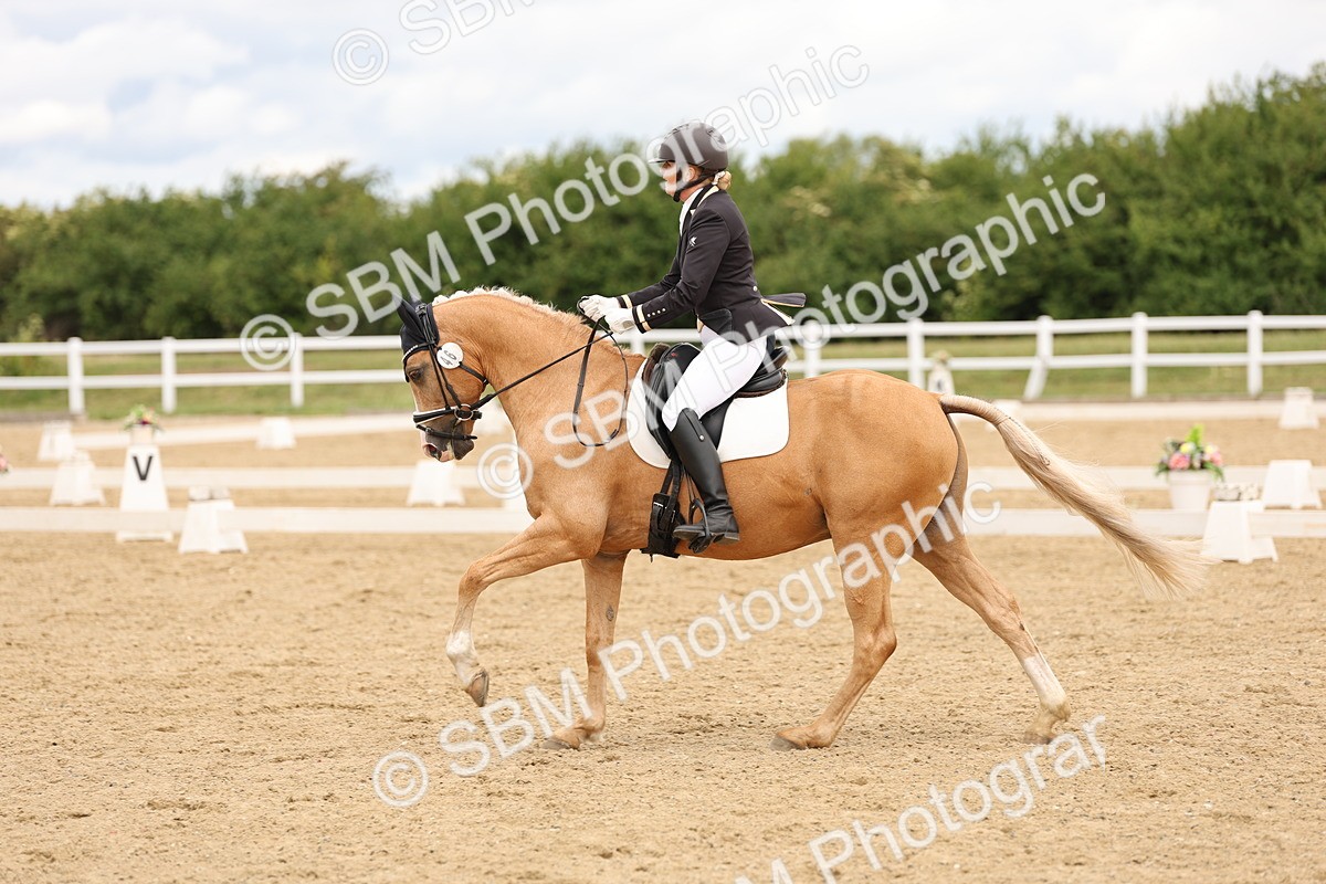 SBM_002695 - Class 6a - Novice 5 - 11.53-14.27