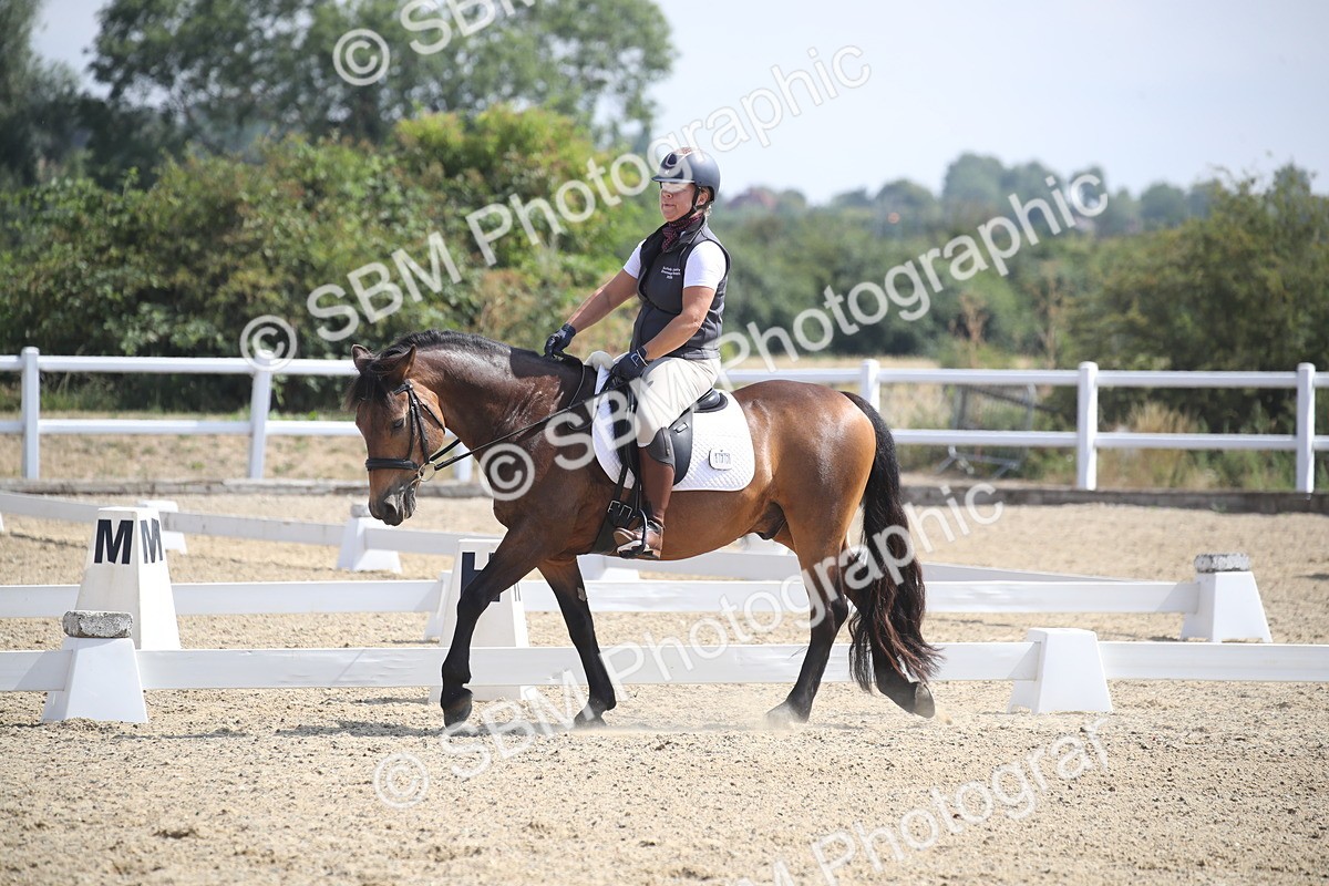 SBM_006043 - Novice 5 - 8.30.10.39