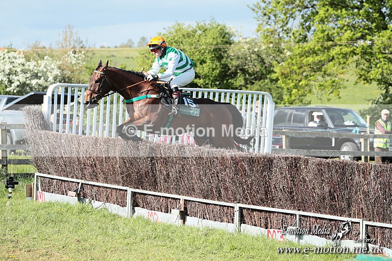 PtP 050525 426 - Mollington Races 05/05/25