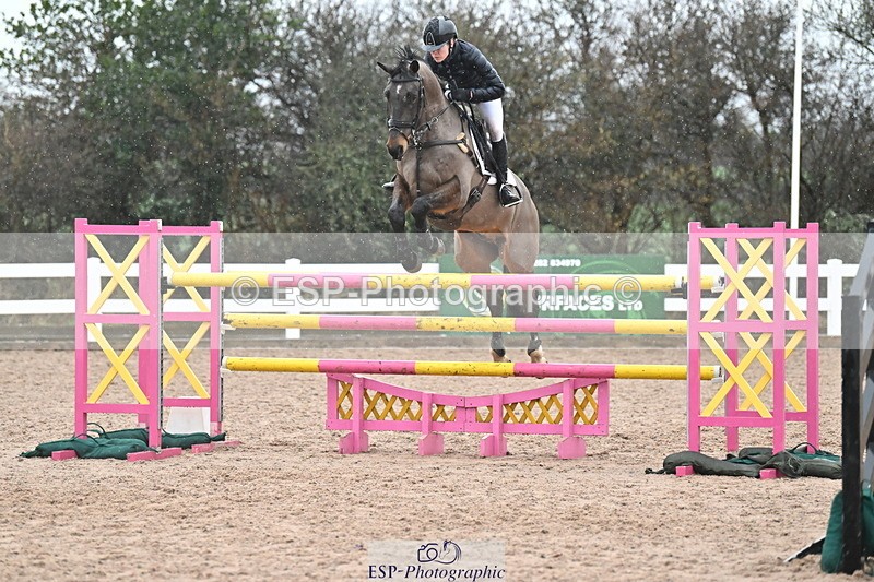 240225A-140409-05563 - Cls 22 Foxhunter and 1.20m Open