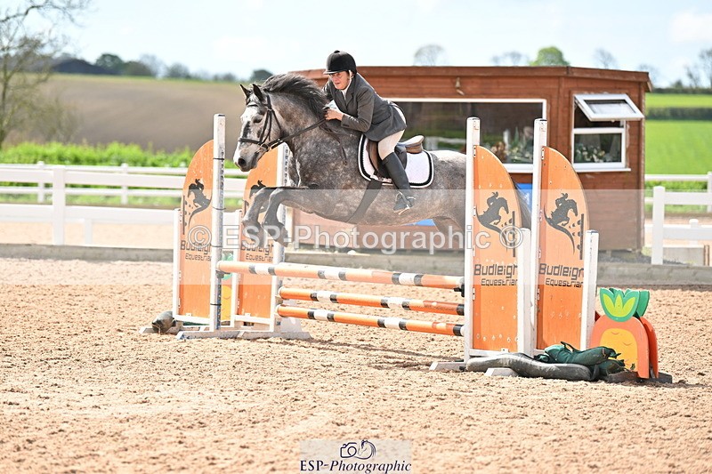 240504A-110337-00518 - Cls 14 & 15 Club & Schools 70cm