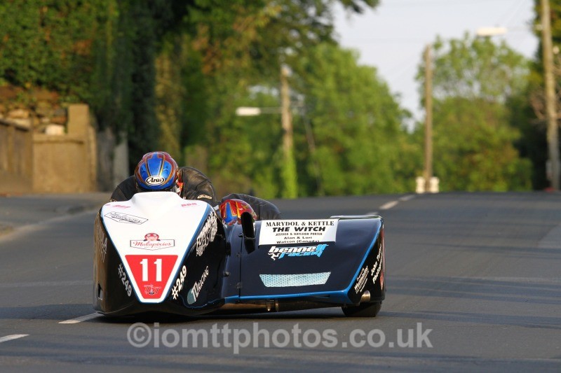 TT148549 - Tuesday Practice - Sidecars