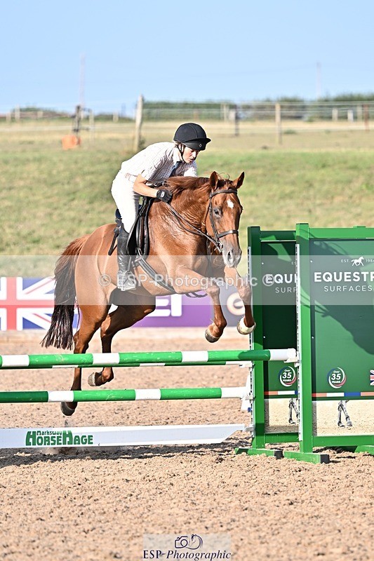 250812-181536-00426 - 90cm