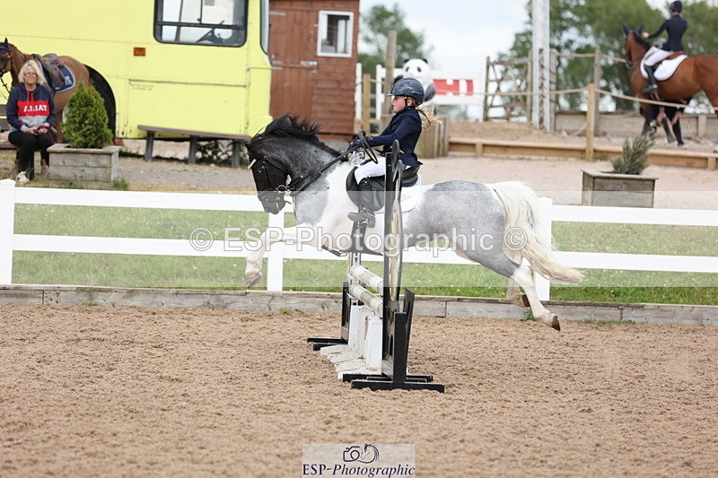 240630A-175509-16216 - Cls 28 Stepping Stones 128cm + 138cm