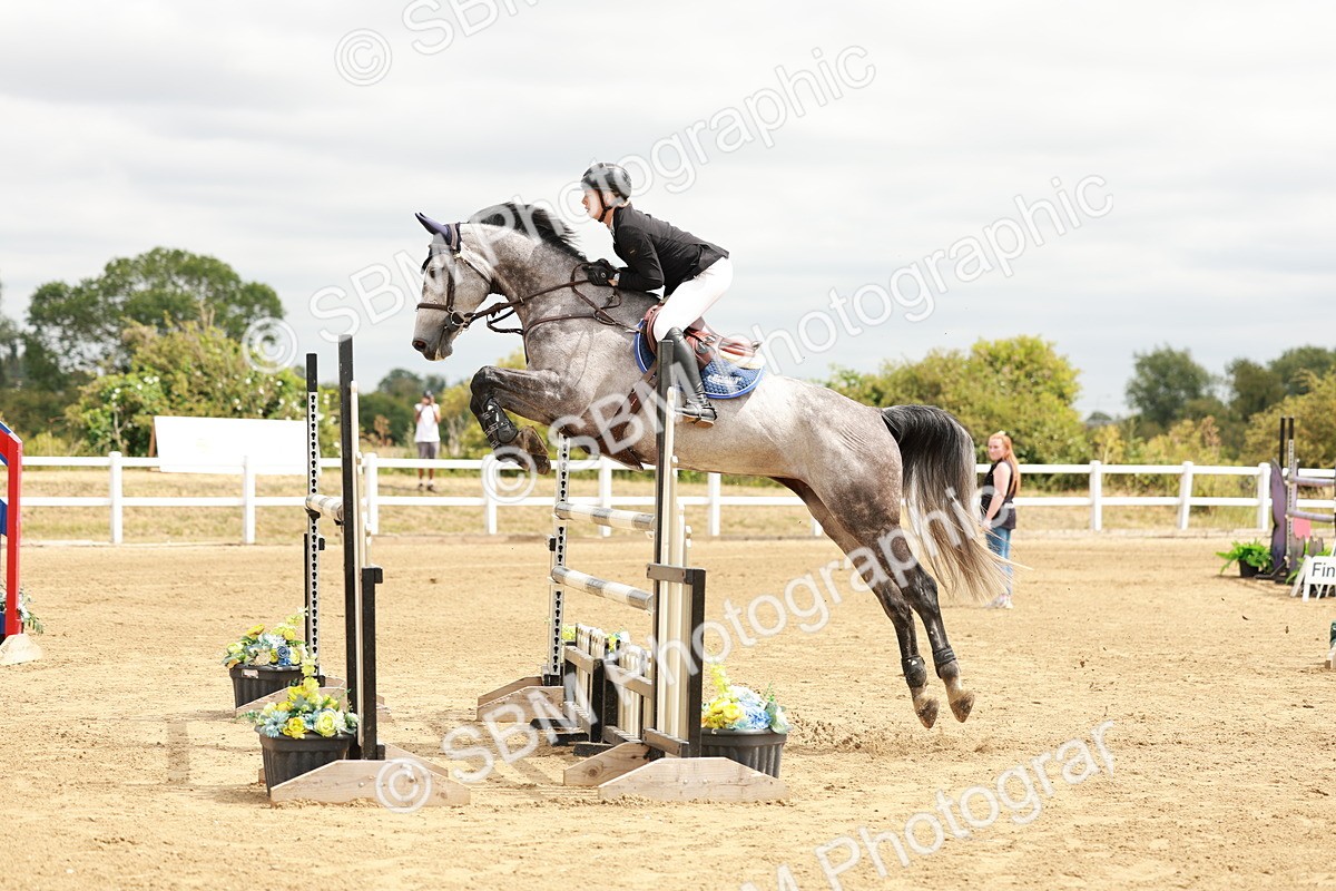 SBM_017403 - Class 21 - Senior Newcomers Championship 2d Rd
