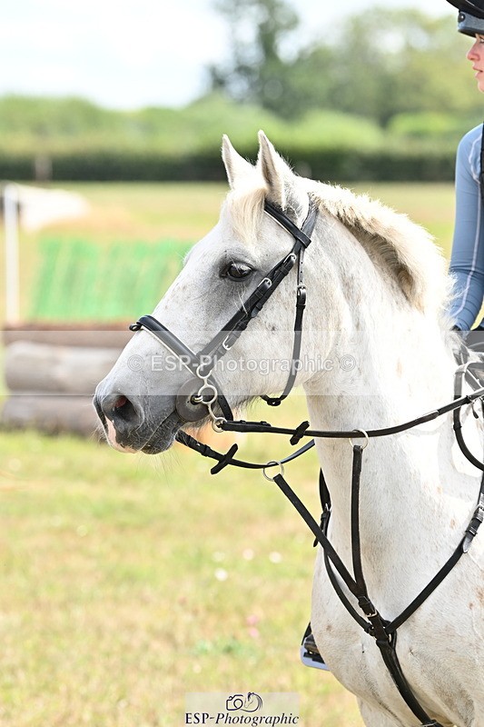 250821B-104614-00162 - Group B - Danielle