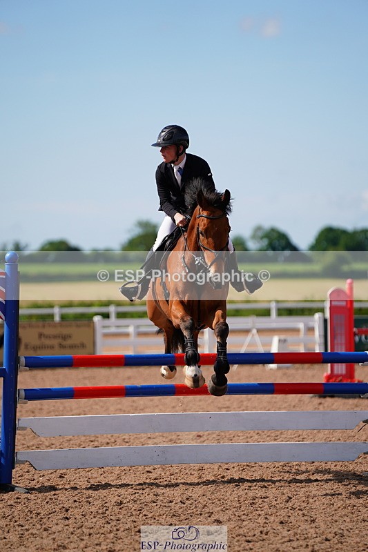 240525A-091528-05044 - Cls 13 Snr 1.05m and 1.10m