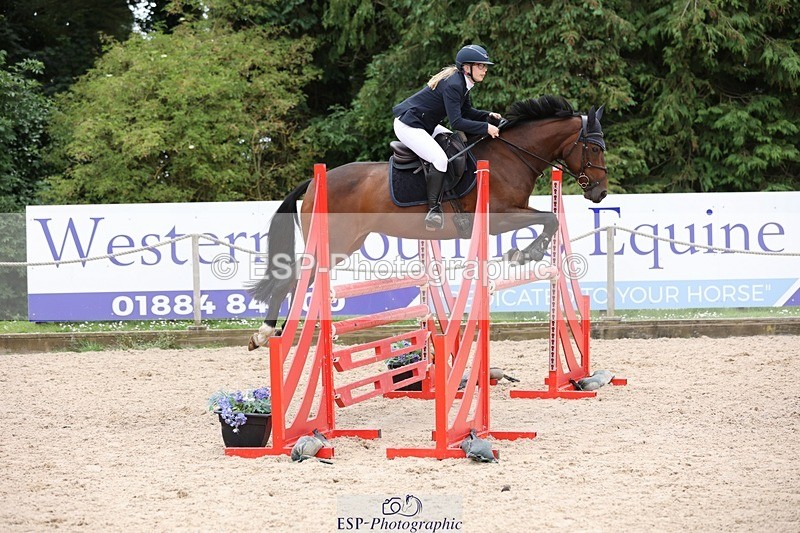 240711-125655-27396 - Cls 122 1.10m Amateur Quali