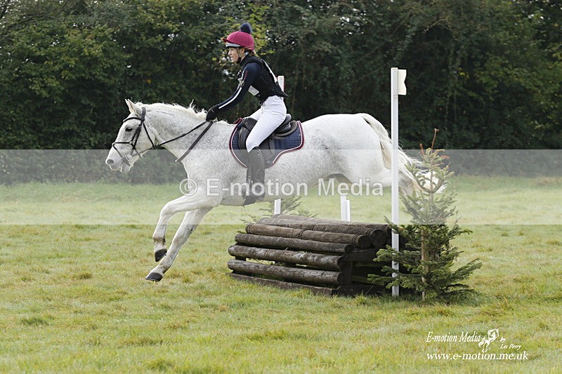  WWHT 171021 0866 - Open Novice (0.80m)  17/10/21