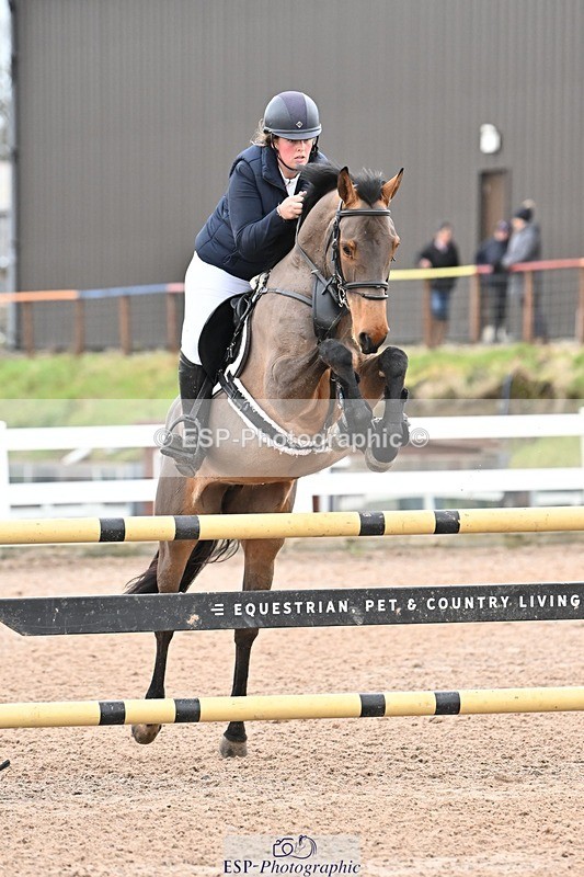 241206-122510-00702 - Cls 5 Newcomers and 1.10m Open