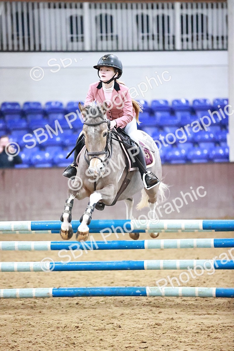 SBM_001817 - Class 9 - Pony Intro 75cm