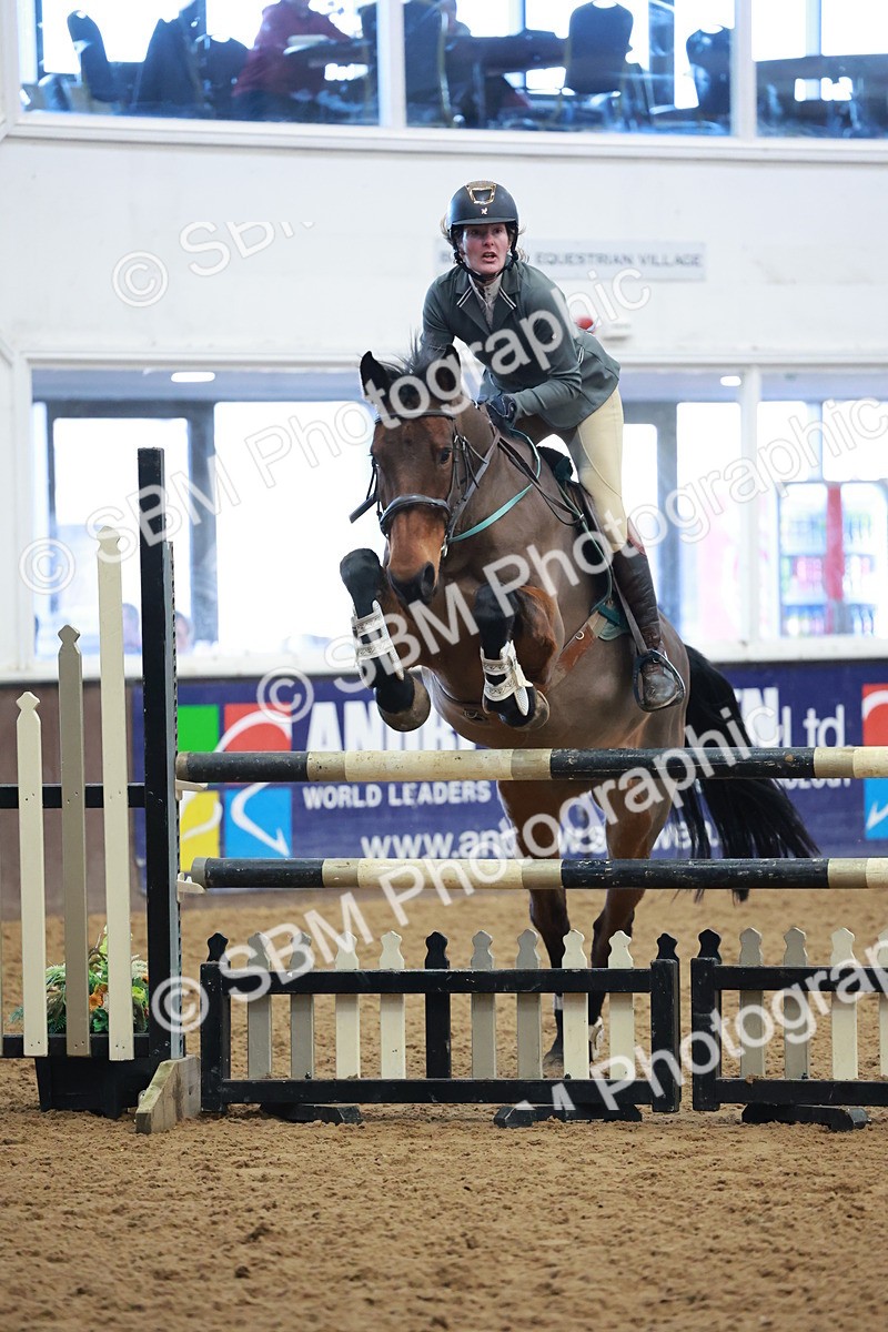 SBM_003582 - Class 11 - Senior Newcomers/ 1.10m Open