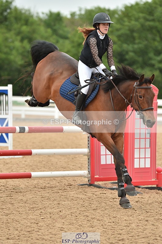 230611A-121800-05451 - Cls 34 1.05m Amateur Qualifier