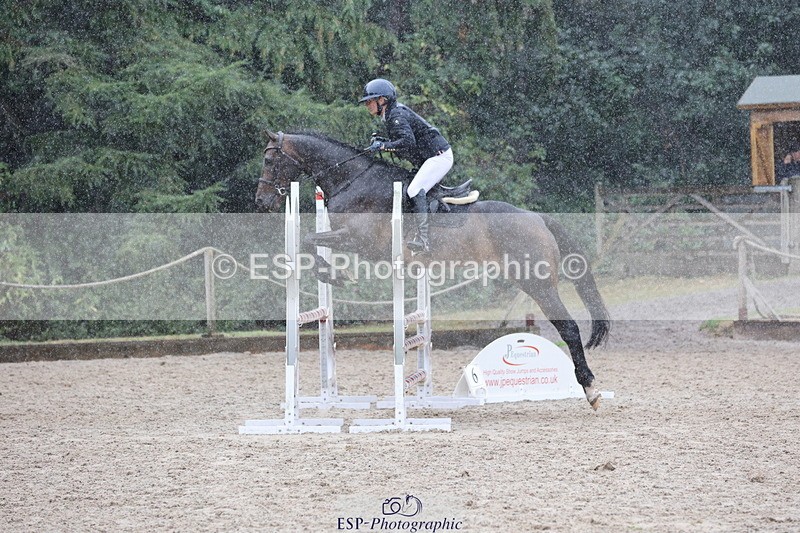 250829A-114713-01464 - Cls 7 British Novice and 90cm