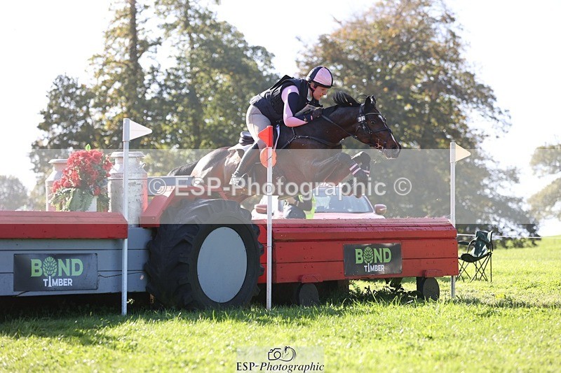 241026-120733-13322 - 402-Ella.Matravers-BALLYMITTY.MAC