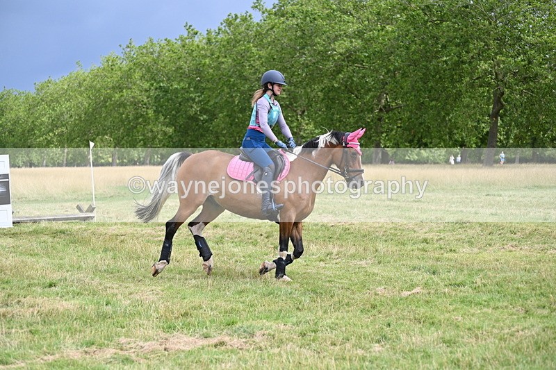 WJ6_2730 - Time at Jump 11:06 to 11:40