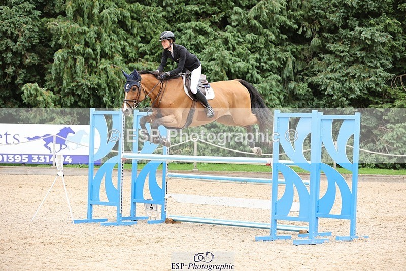 240817-160936-02500 - 06A Snr Fox 1.20m open