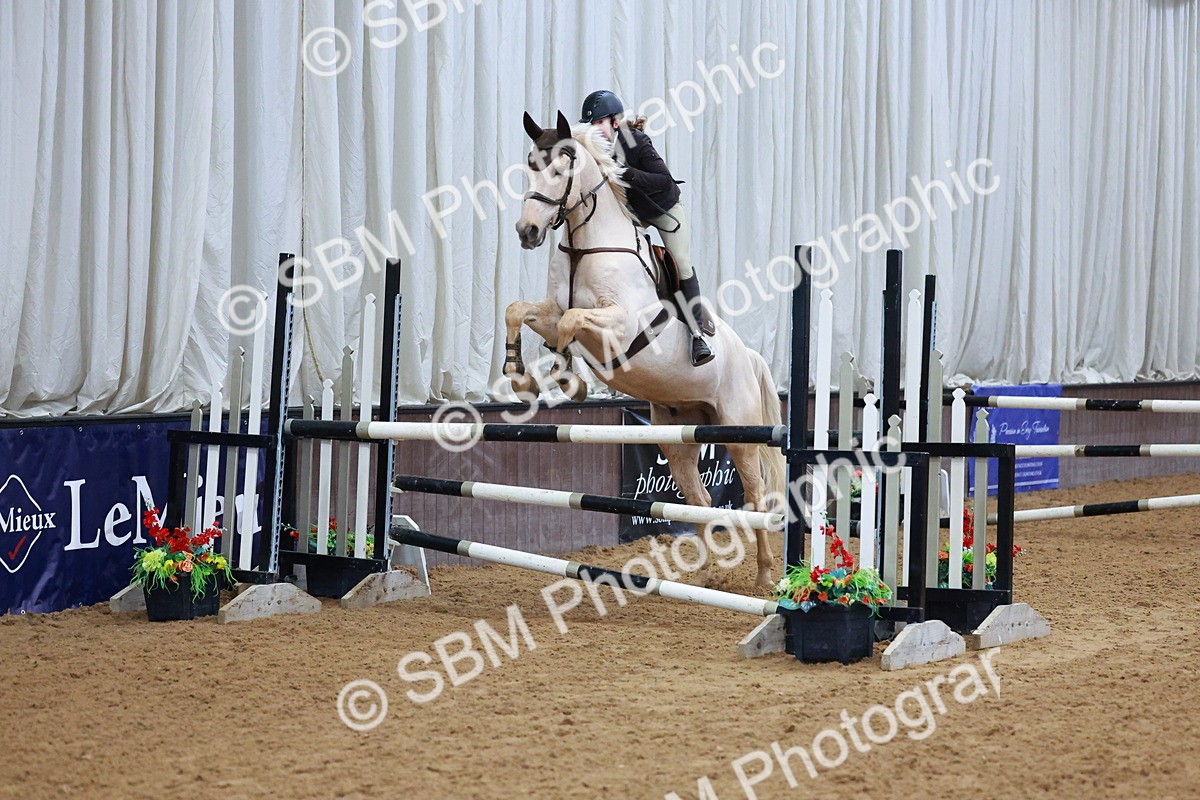 SBM_001189 - Class 4 - Senior Newcomers - 1.10m