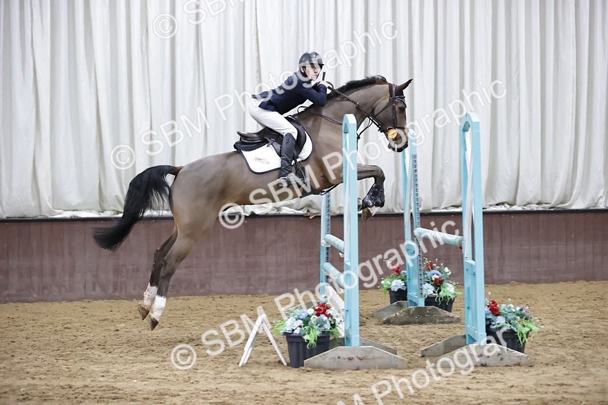 SBM_001103 - Class 4 - Senior Newcomers/ 1.10m Open