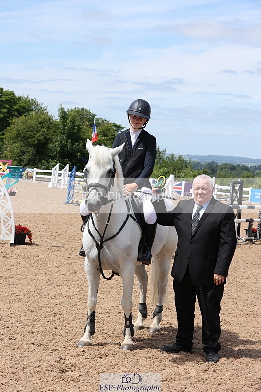 240629A-113712-04594 - Cls 17 Discovery and 90cm Open