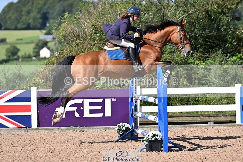 240912A-113835-01237 - Cls 9 Snr Discovery and 1m Open