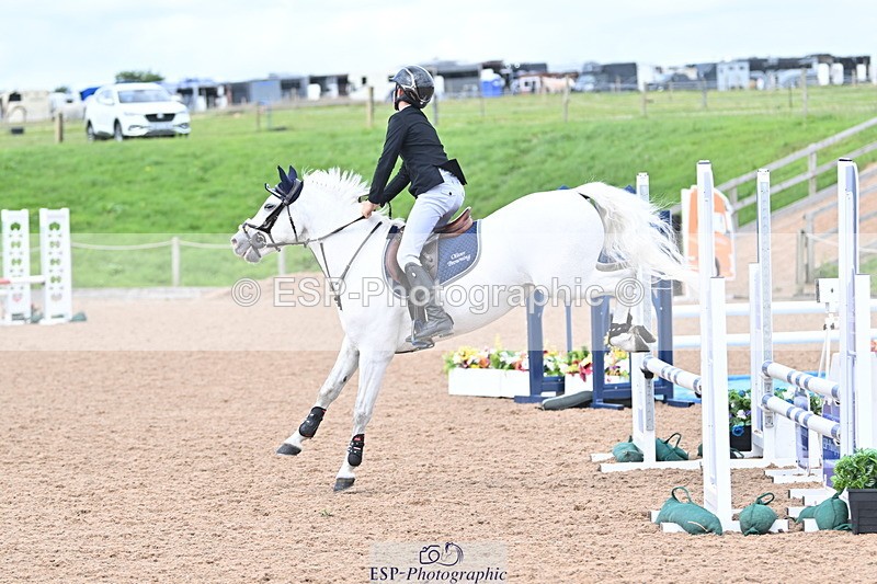 240628A-160219-01333 - Cls 5 Stepping Stones 128cm + 138cm