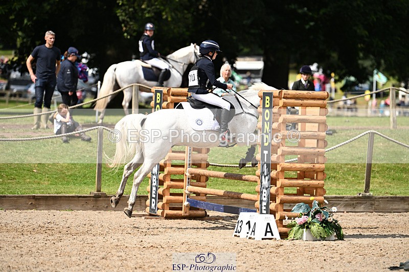 240824X-125115-25644 - 70cm Jump Off