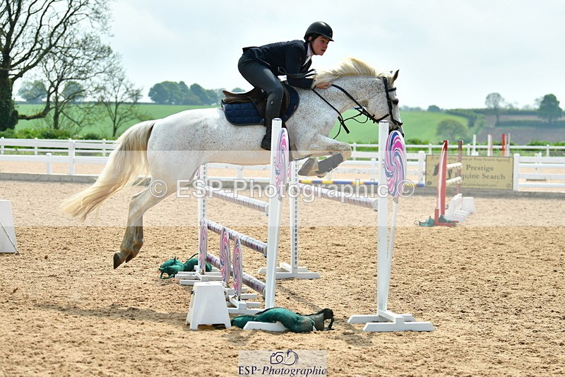 230514A-134058-03023 - Cls 25 Pony Foxhunter & 1.10m Open