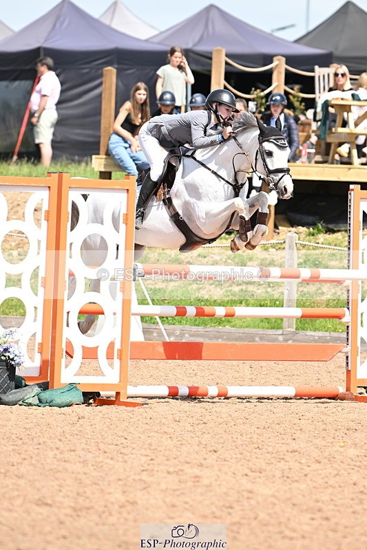 240629A-112952-04838 - Cls 9B 1.20m Open