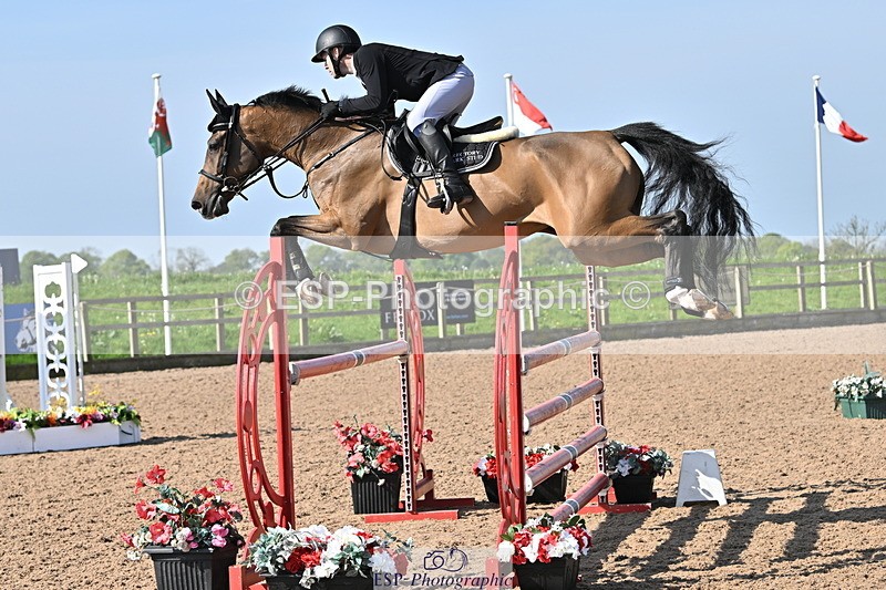 240509A-092808-00558 - Cls 8 Foxhunter