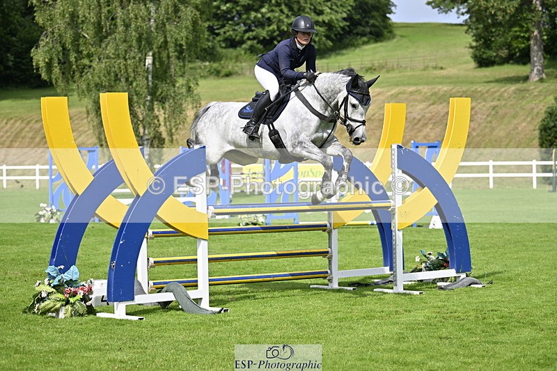 250613A-101500-00352 - Cls 1 Snr Newcomers and 1.10m Open