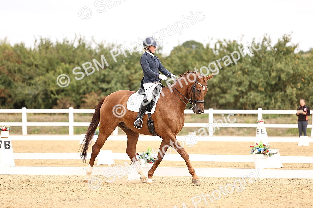 SBM_013002 - Class 2 - Advanced Medium 5 - 10.35-11.55