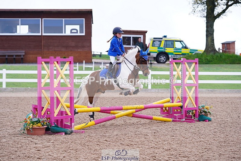 240505A-082720-03829 - Cls 11 Clear Round 50cm