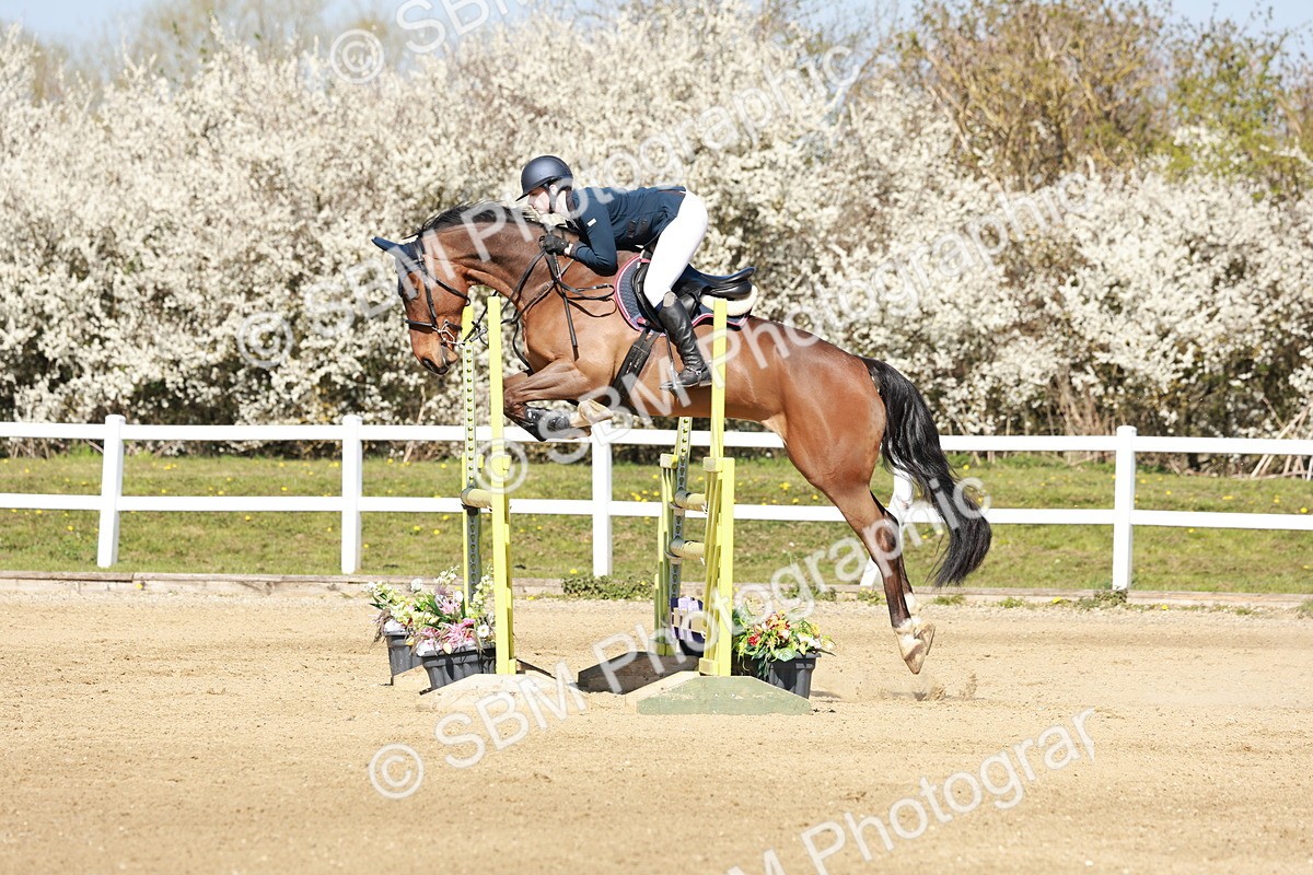 SBM_004241 - Class 17 - Senior Newcomers - 1.10m