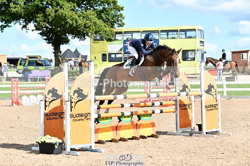 240913A-142335-04707 - Cls 24 1.05m Amateur Qualifier