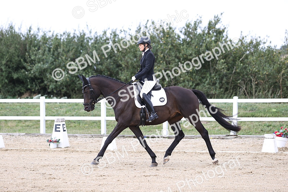 SBM_017938 - Class 14 - Novice 23 - 15.16-16.19