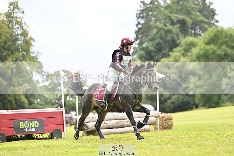 240825X-161233-36212 - 80cm XC 15.30 to 16.30