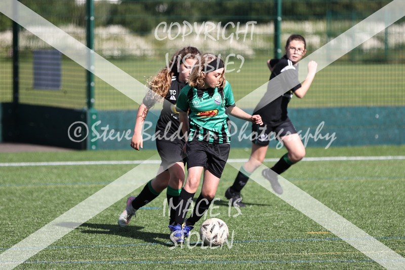 1DX30035 - Sun 14th U11 Girls