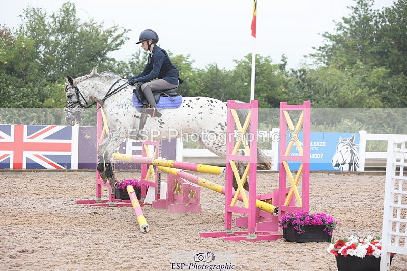 240630A-100023-11692 - Cls 30 British Novice and 80cm Open