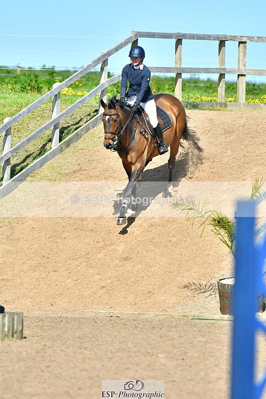 230526A-164723-02782 - Cls 7 Chard 1.20m Speed Derby