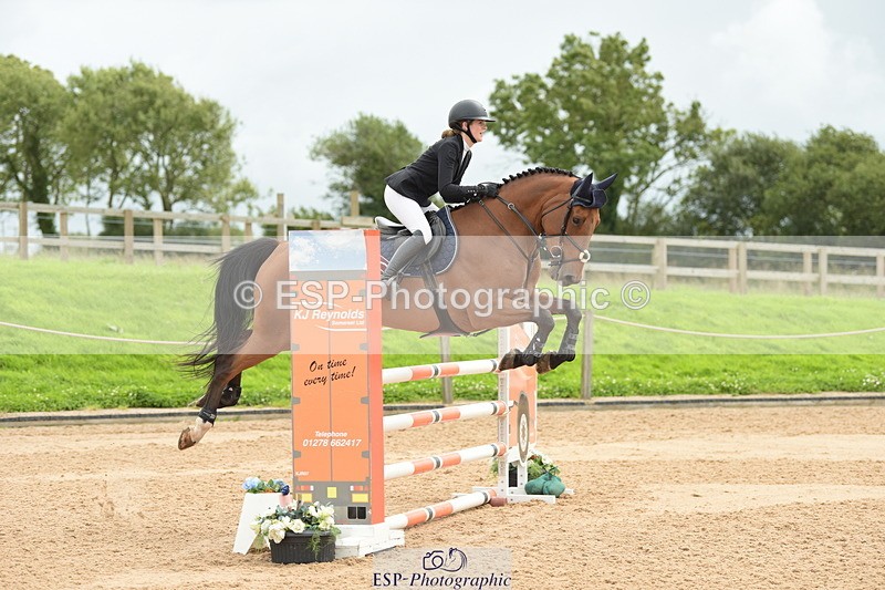 230813A-125936-13138 - Cls 49 Chard Eq 5yr Old Championship