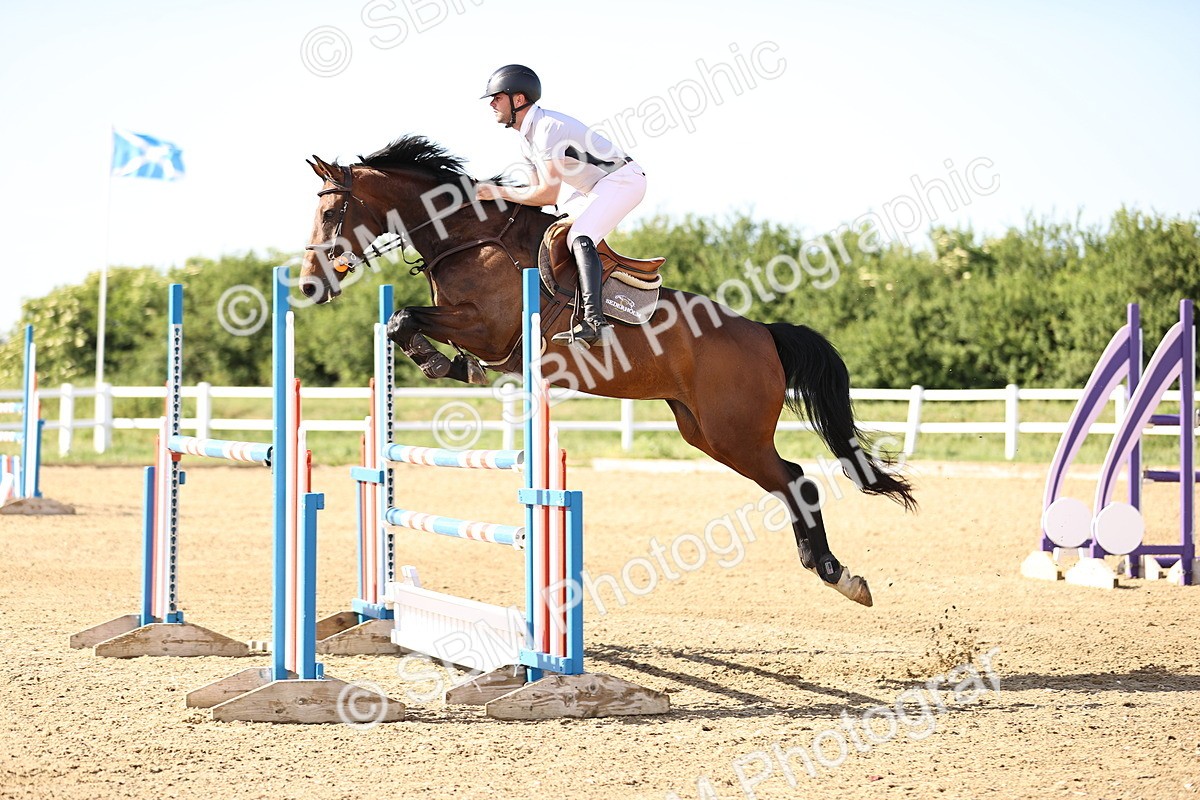 SBM_003116 - Class 5 - Senior Foxhunter - 1.20m