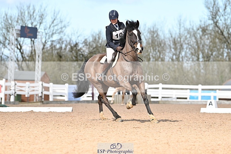 240324A-130246-02453 - Novice 28, 13.00 to 14.00