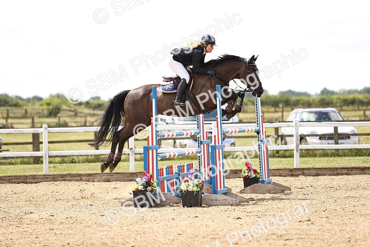 SBM_003553 - Class 22 - Senior Foxhunter 1.20m