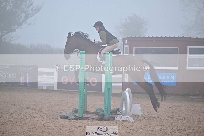 260414-174148-00305 - Cls 7+8 Club and Schools 80cm