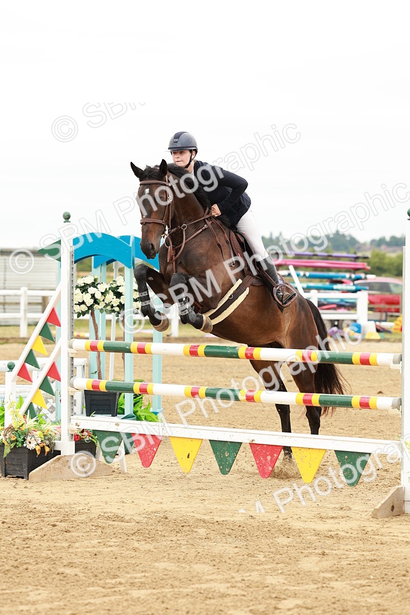 SBM_016706 - Class 20 - Senior Newcomers - 1.10m